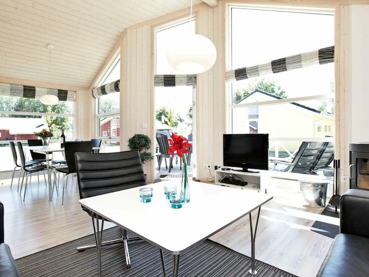 6 Person Holiday Home In Gro Enbrode Großenbrode Kültér fotó